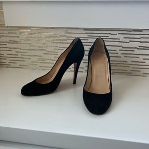 Louboutin black suede heels